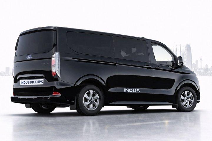 Private Round-Trip Taxi: Barcelona El-Prat Airport to Hotel