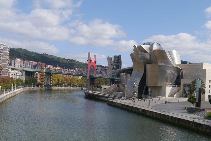 The Guggenheim Effect and the modern architecture of Bilbao