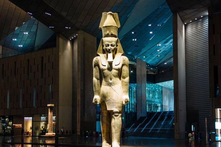 Cairo Day Tour from Hurghada | Small Group Max 8 Guests