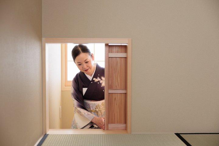Authentic Kyoto Tea Ceremony: Camellia Flower Teahouse