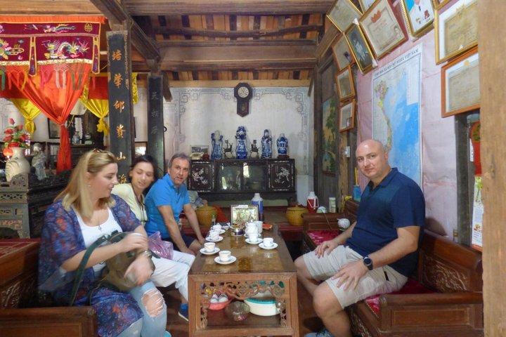 Explore Duong Lam Ancient Village from Hanoi by Jeep