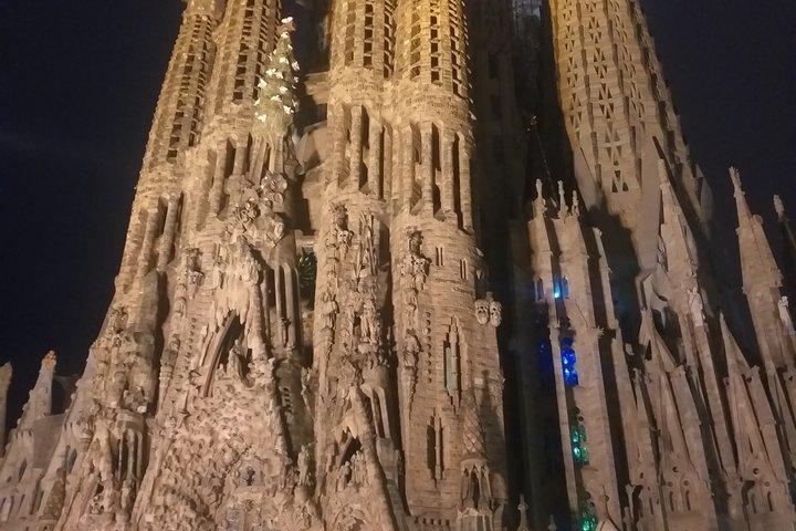 Barcelona Sagrada Familia de Gaudí with Exclusive Access