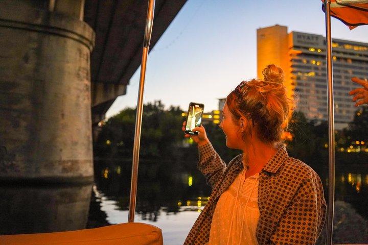 Austin Premium Driving Night Tour with Sunset Boat Cruise