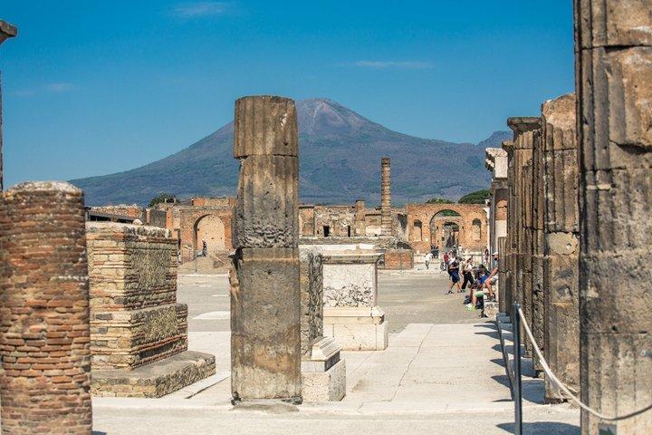 Priority Access Pompeii & Vesuvius Full-Day Tour from Sorrento