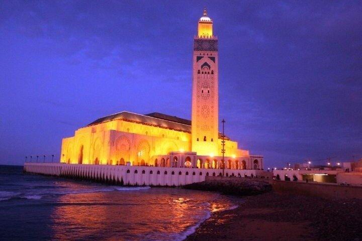 Casablanca City Tour by Night, Dinner included