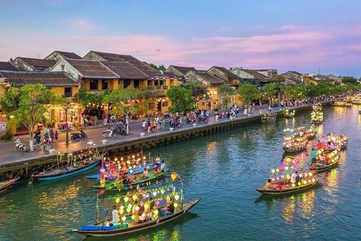 14 Days Classic Vietnam - A Private Tour from Hanoi to Saigon