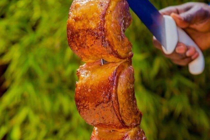 Nairobi National Park Tour and Eating Experience