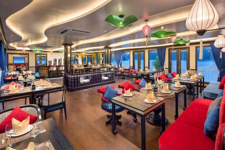 3 Day Aurora Luxury Cruise Lan Ha Bay and Viet Hai Village