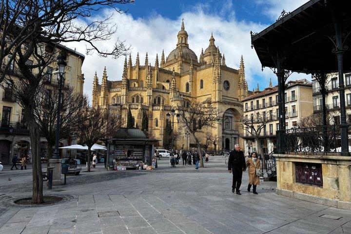 Private Tour to Segovia by Minivan