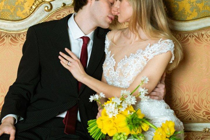 Book a romantic photoshoot in Florence