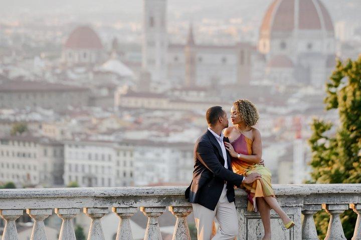 Exclusive Photoshoot in Florence with Top-Rated Photographer