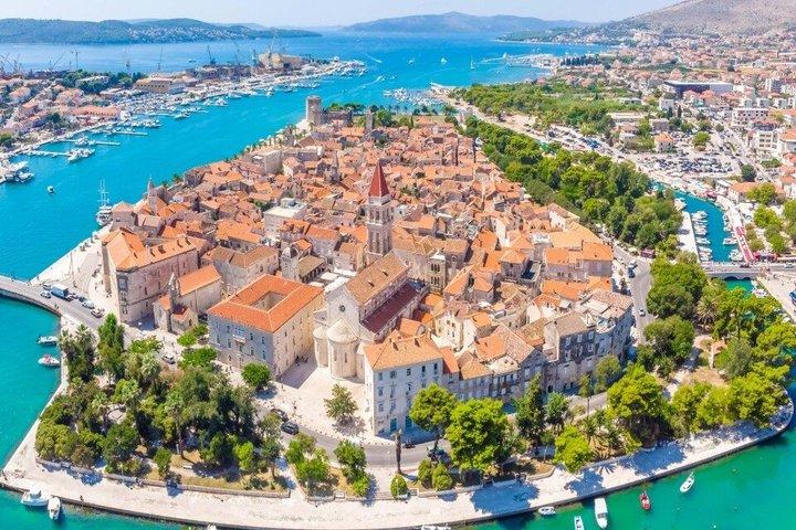 Split & Trogir Small Group Tour with Cruise/Hotel Drop-Off