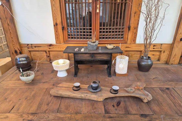 Seoul Decoded: Korean Tea Ceremony & Dessert, Bukchon Hanok