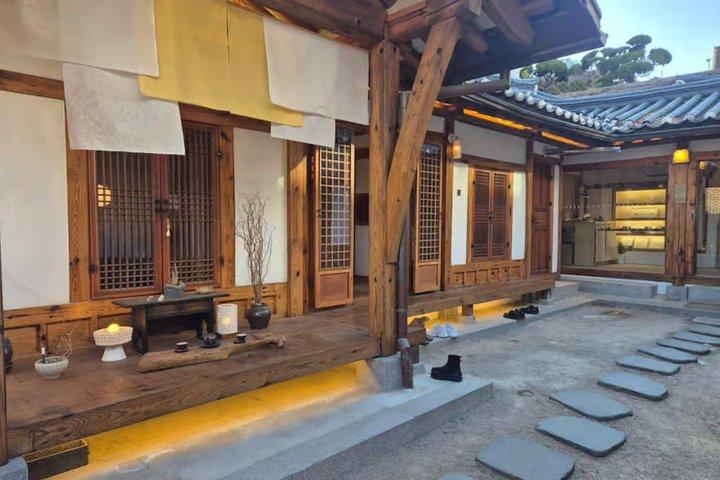 Seoul Decoded: Korean Tea Ceremony & Dessert, Bukchon Hanok