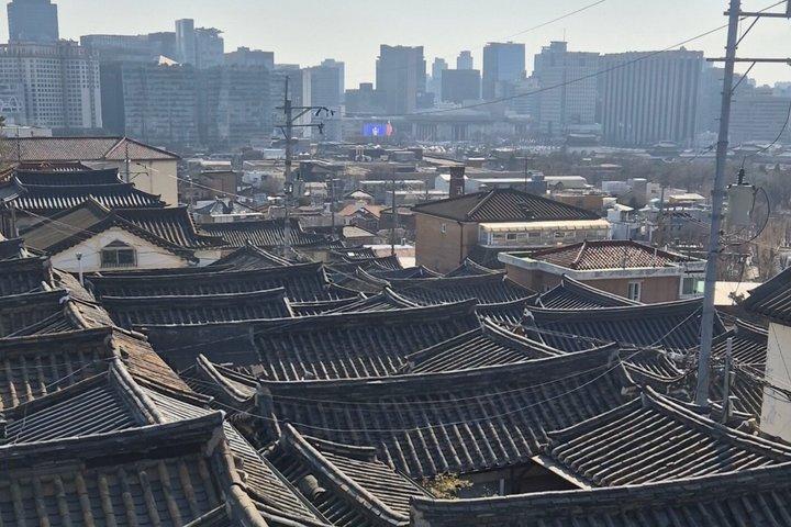 Seoul Decoded: Korean Tea Ceremony & Dessert, Bukchon Hanok