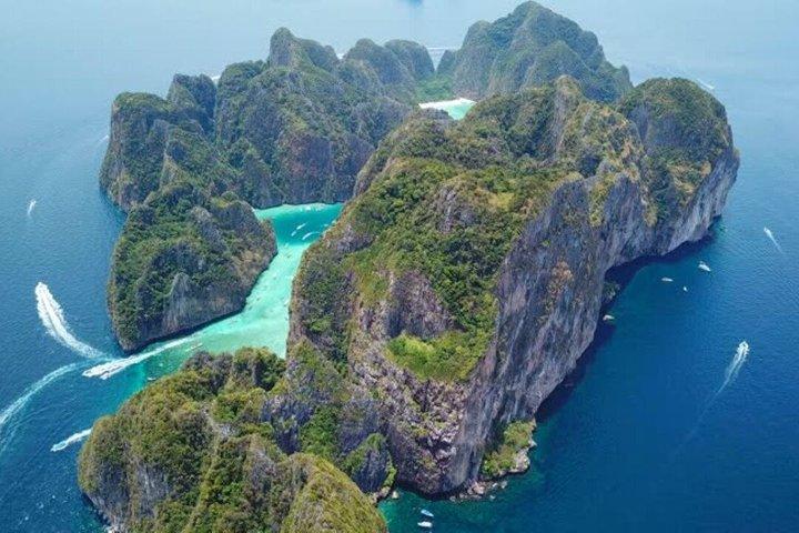 Escape to Phi Phi Islands: Ferry with Lunch