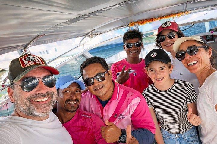 Phi Phi and Khai Islands Snorkeling Tour with Lunch by Speedboat
