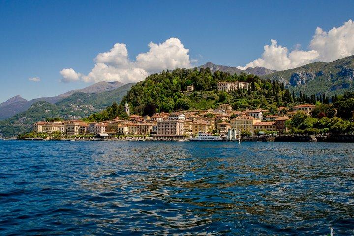 Lake Como Exclusive Boat Tour from Bellagio or Varenna