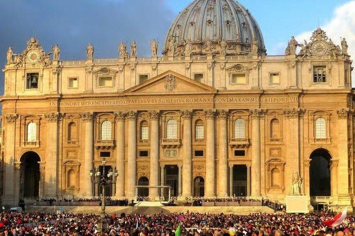Papal Audience Guided Tour