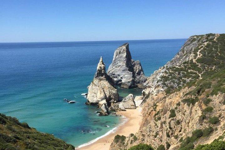Sintra Small Group Tour: Cascais, Regaleira, Cabo da Roca