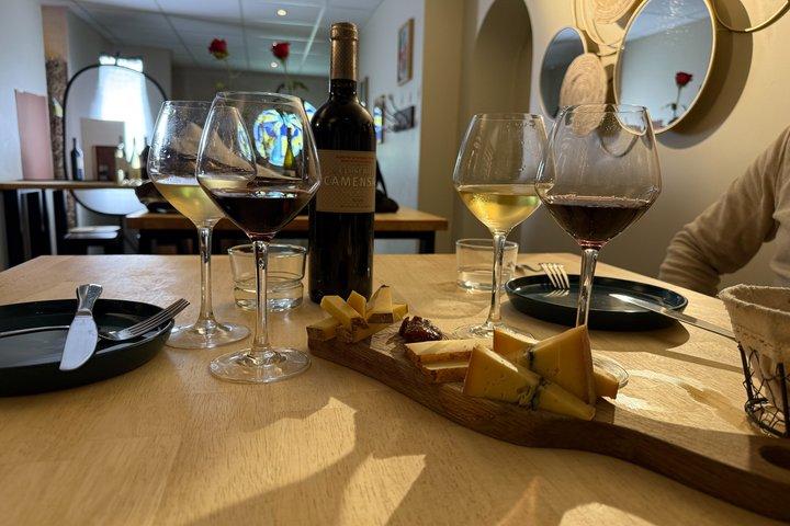 Bordeaux Afternoon Food Tour : Sweets, Wine and Cheese