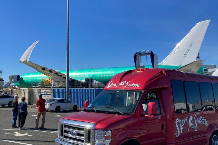Boeing Factory Tour with Guided Transport from Seattle