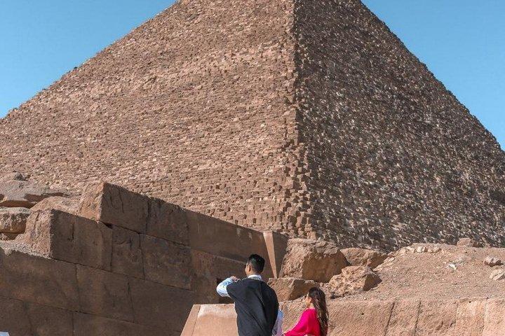 Private Giza pyramids& Sphinx Tour with Camel Ride All inclusive