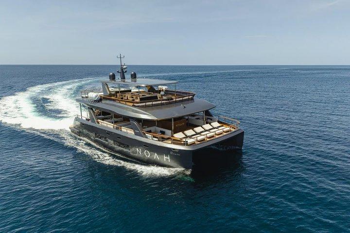 NOAH Yacht to Phi Phi - Maiton Island