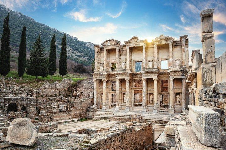 FOR CRUISES : Tour of the ancient city of Ephesus
