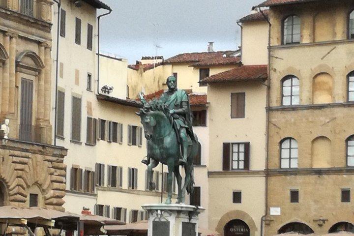Elegance in Florence A Fashion Lovers Escape