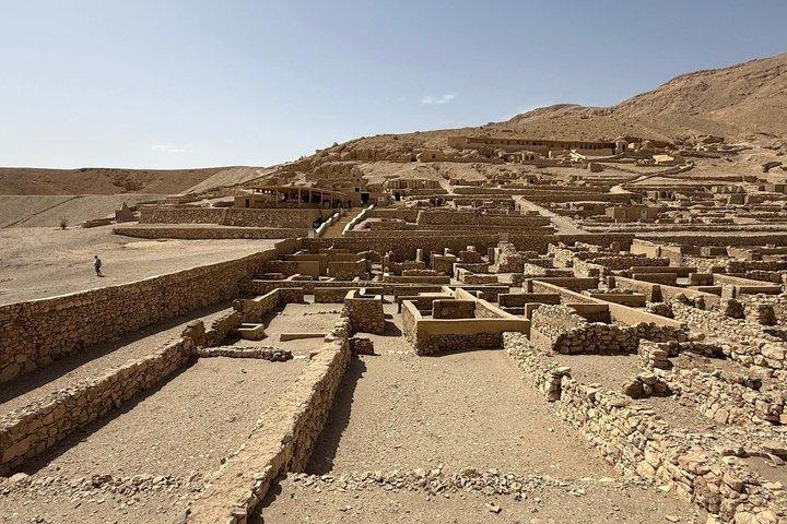 Private Tour: Medinet Habu,Valley of the Queens & Deir el-Medina