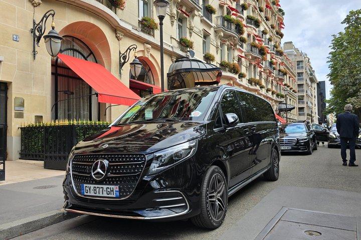 Paris Airport (CDG/ORLY) Transfer Minivan From or To Paris 1way