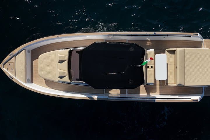 Private Boat Tour to Capri Island