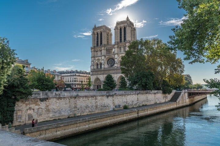Notre-Dame Cathedral Paris Private Guided Interior Tour