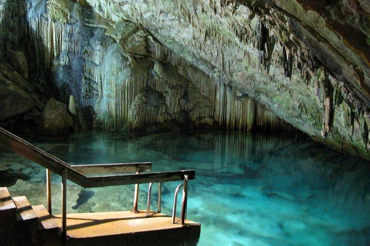 Historic Caves Guided Tour with Transfers from Falmouth Port