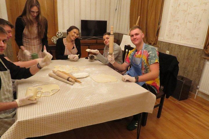 Kutaisi Cooking Class: Khinkali and Khachapuri with Wine Tasting