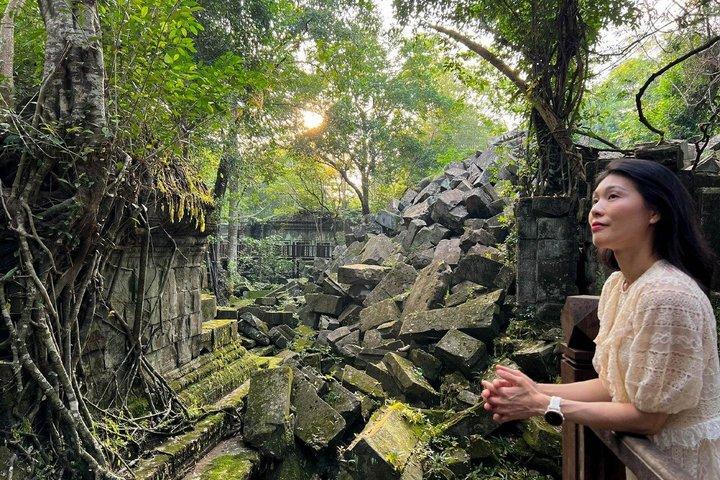 Banteay Srei Beng Mealea Tour and Kulen Mountain with Picnic
