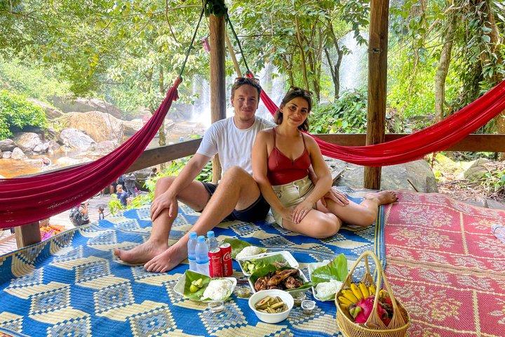 Banteay Srei Beng Mealea Tour and Kulen Mountain with Picnic