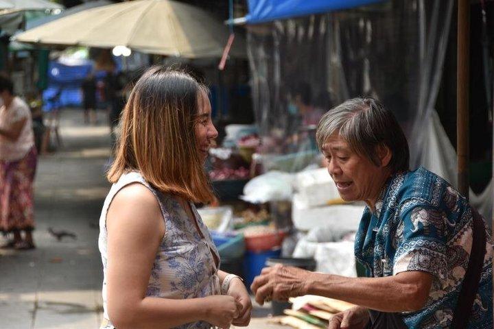 Private Bangkok Market Tour and Thai Cooking Class with Meigh