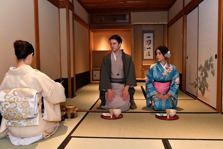 Tea Ceremony with Kimono and Professional Photoshoot in Kyoto