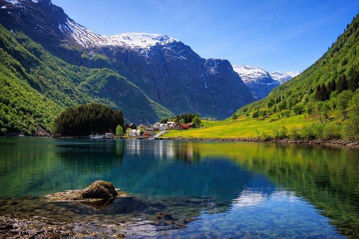 Self-Guided Bergen to Oslo Daytrip With Flamsbana & Fjordcruise