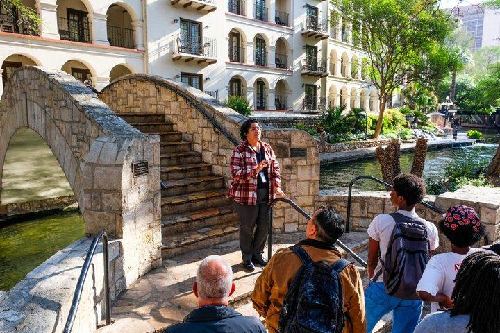 San Antonio Historic River Walk Donuts and Sweet Treats Tour