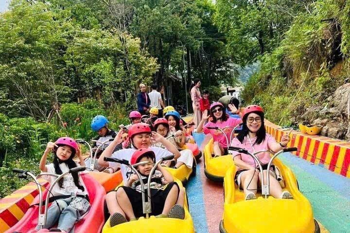 Sapa Paraglide, Go Kart & 6 Games Adventure at Fairy Valley