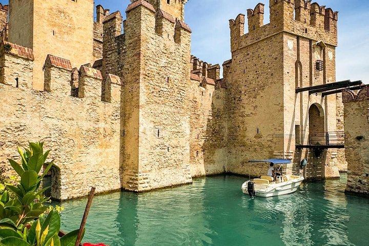 Sirmione Lake Garda private guided tour from Milan