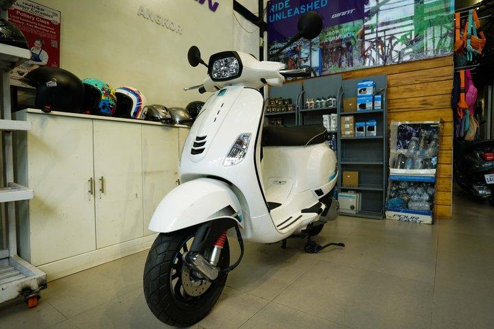 Siem Reap Motorbike Rental Scoopy Click PG 1 and Vespa
