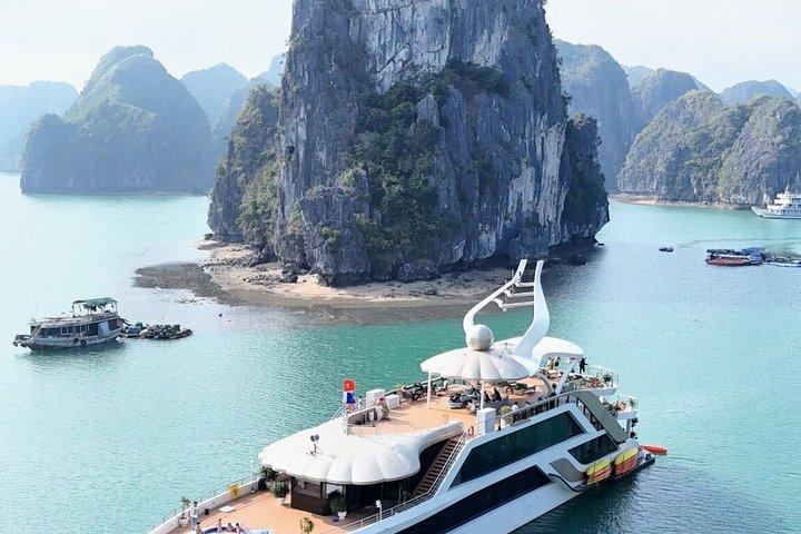 Hanoi: 2-Day Explore Ninh Binh & Cat Ba- Lan Ha Bay 5-Star Cruise