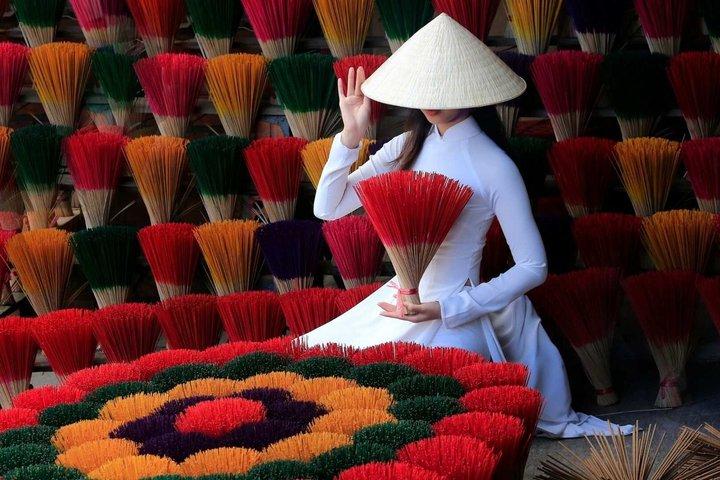 Hanoi Cultural Tour Incense Village and Train Street