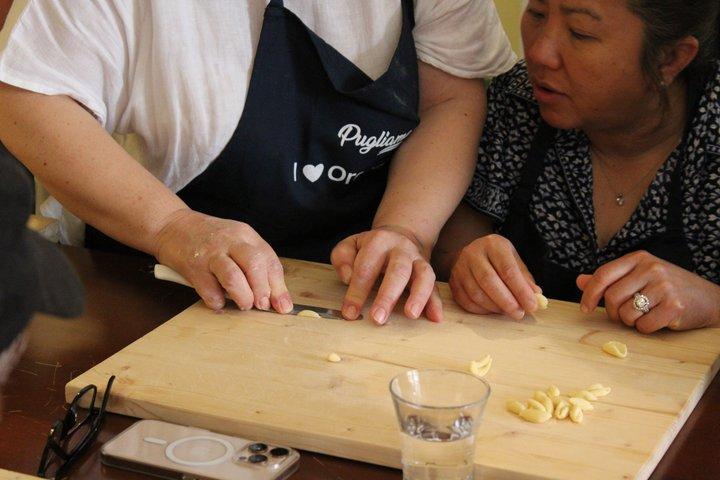 Monopoli Pasta Making Cooking Class with Drink