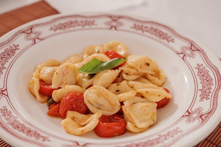 Monopoli Pasta Making Cooking Class with Drink