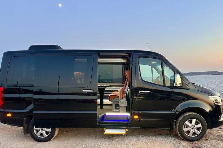 Private Transfer from Athens City Center to Piraeus Port